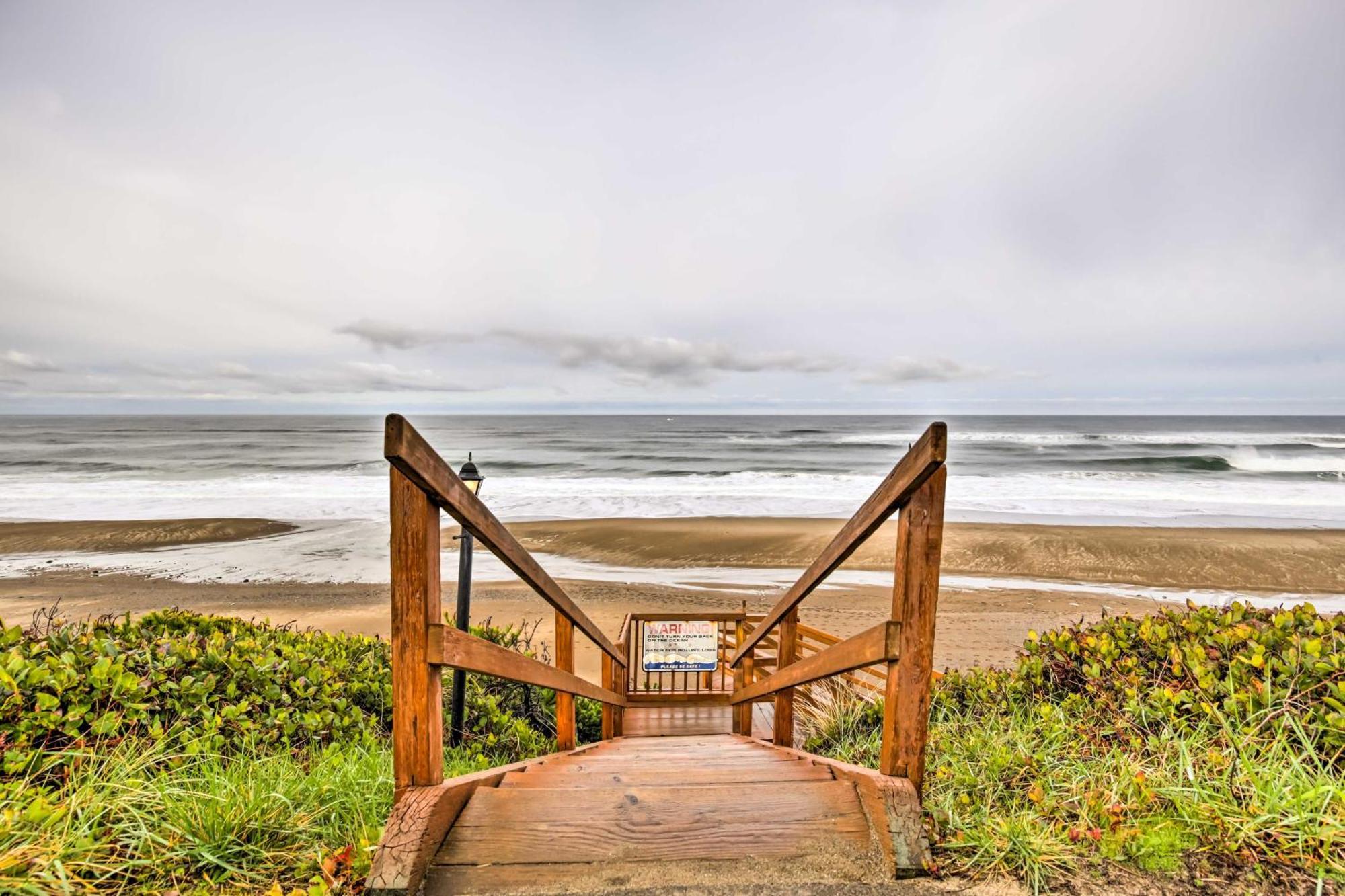 Beachfront Lincoln City Condo-Patio And Pool Access! Εξωτερικό φωτογραφία